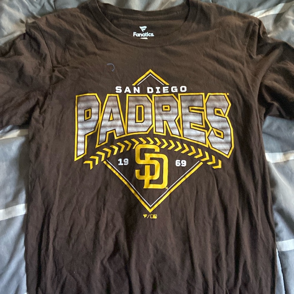 San Diego Padres T-shirt Fanatics Medium
